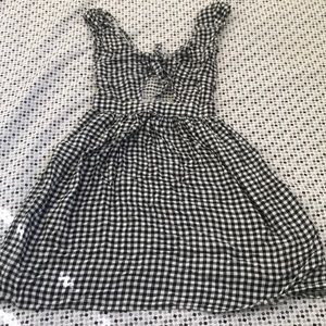 super cute black and white dress